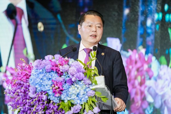 月星集团董事局主席丁佐宏在致辞中表示，希望携手更多合作伙伴，在更多沿线节点形成“环球港集群”