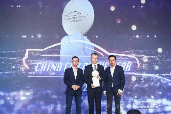 德国马牌轮胎荣膺 “2020中国年度车首席合作伙伴”