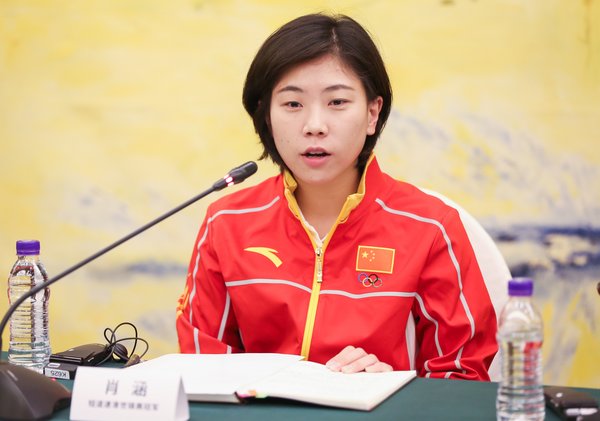 Ms. Xiao Han, former winner of the Short-track Speed Skating World Championship speaking at the MOU signing ceremony of “Olympics and Women” program