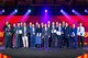 於2019金沙卓越供應商頒獎禮上，一眾金沙中國管理層成員頒獎予表現突出的九家獲獎供應商代表。