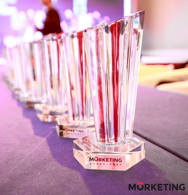 西窗科技获得“十大综合实力营销平台”和“十大价值出海营销平台”两个奖项
