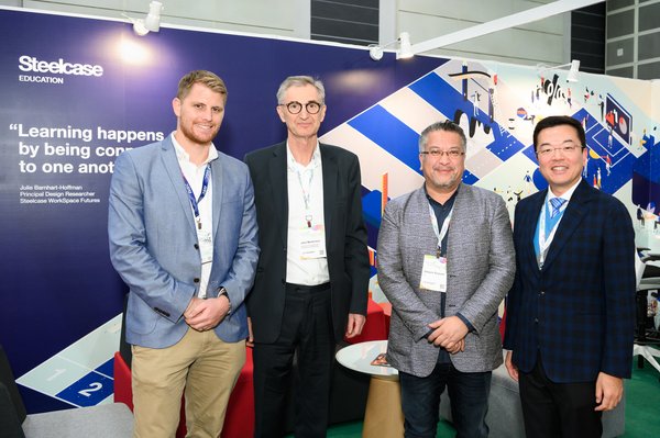 Steelcase and guest speakers share insights on the transformation of teaching and learning spaces at Learning & Teaching Expo 2019. (From left to right: Owen Pescod - Market Manager, Steelcase Education; John Mortensen - Regional Director of Education and Healthcare, JLL Greater China; Dwayne Serjeant - Executive Director of Experience Design, EY; Owen Tam Man-Lik, Head Librarian of The Open University of Hong Kong.)