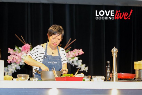 MasterChef’s Poh Ling Yeow demonstrates her superb cooking skills at Love Cooking Live!