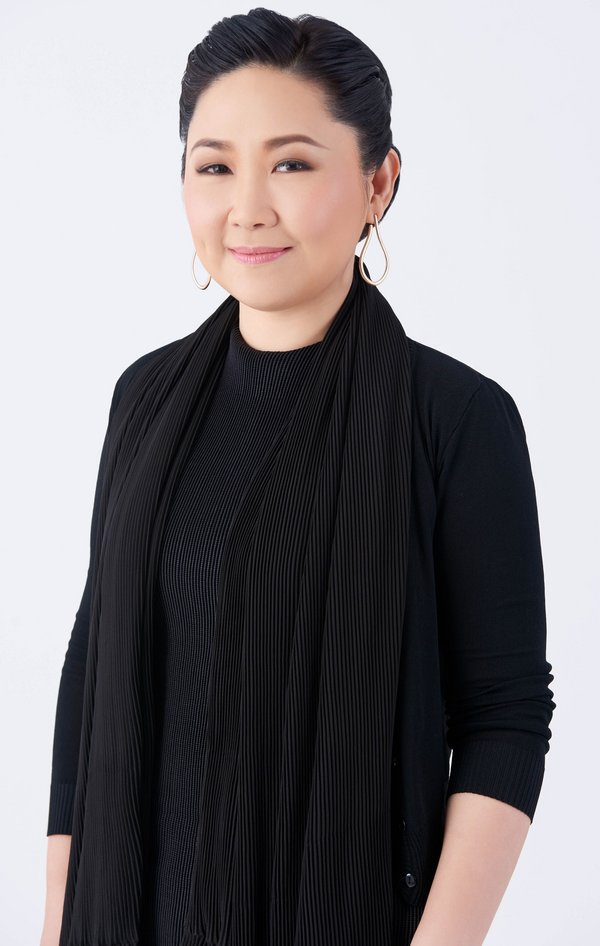 Mrs. Thippaporn Ahriyavraromp, DTGO Group CEO and founder