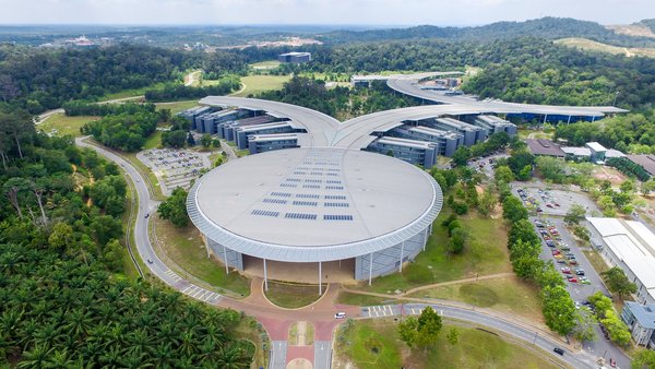 The aerial view of Universiti Teknologi PETRONAS campus.