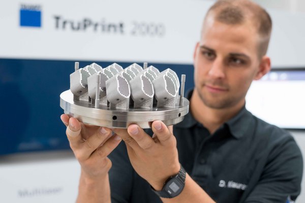 使用通快TruPrint 2000金属3D打印设备批量生产高质量椎间融合器