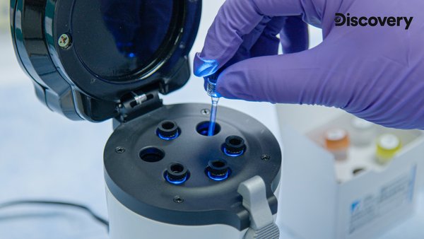 工研院开发了世界上最小之一的用于新冠肺炎病毒筛查的核酸分子快速检测系统iPMx（疫开罐）