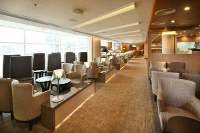 香港航空设立全新贵宾室“紫荆堂”，以期满足商务舱旅客的上升需求