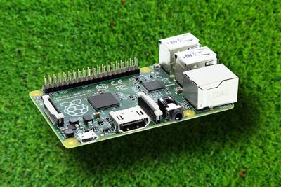 全新Raspberry Pi  B+ 型板,已录入 RS Components 在线产品目录