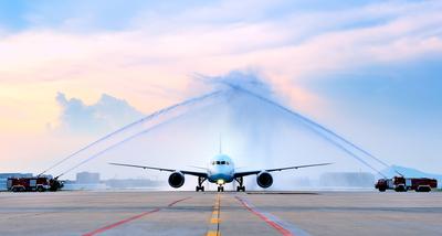 8月31日，厦航首架波音787降落到厦门机场，加盟厦航机队，从9月6日起，这架波音787投入到北京相关航线。