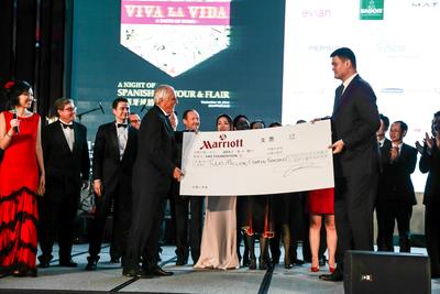 Marriott International Raises $328,000 (U.S.) for China's Youth, Hosts Gala Dinner for Yao Foundation and Honors Yao Ming