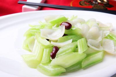 Sauteed Celery and Lily Bulb with Red Kidney Beans, made with Canola Oil