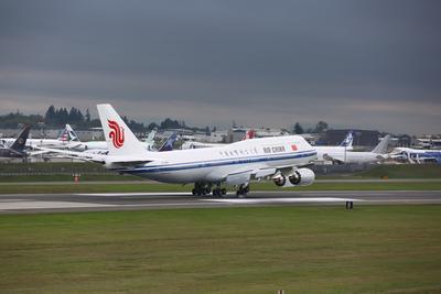 国航波音747-8在西雅图成功进行本场训练2（摄影：王泽民、陈诚）
