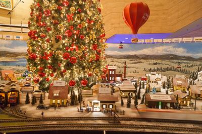 2014希尔顿圣诞慈善小火车启动暨圣诞点灯仪式