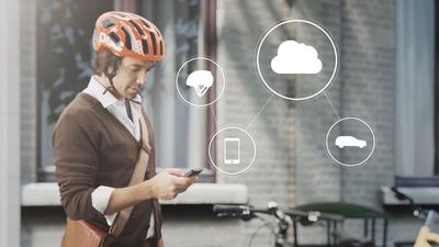 沃尔沃云服务在汽车驾驶员和自行车骑行者之间建立双向通讯