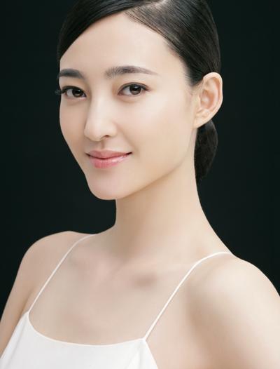 “东方四大美人”之一的当红女星王丽坤将现身巴黎，分享东方养美之道