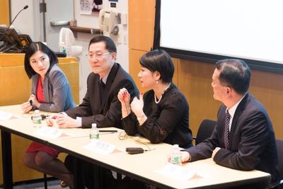 四位嘉宾围绕中国企业软实力和创业机会及挑战展开了对话