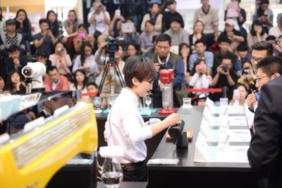 第十三屆世界咖啡師大賽中國區選拔賽冠軍胡穎
