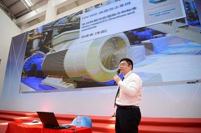 TUV SUD 大中华集团南中国区工业产品和电子电气零部件经理宋磊先生现场演讲