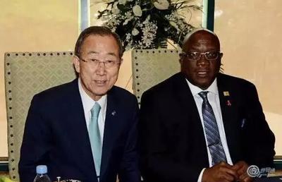 联合国秘书长潘基文和圣基茨总理哈里斯