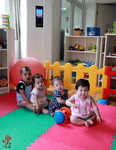 霍尼韦尔“净能达”全能空气净化机走进北京小花关爱项目孤儿院