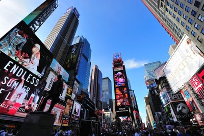天能电池纽约时代广场秀品牌