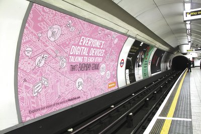 London Underground advert promoting MediaTek's cross-platform synergies