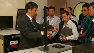 Taiwan PWB industry leaders visited the new UL PWB performance testing laboratory.