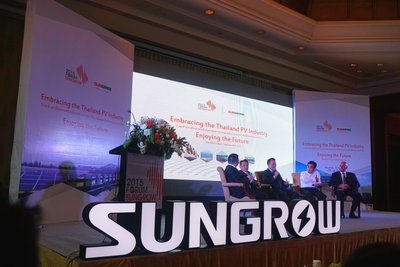 Roundtable discussion during Forum Sungrow 2015