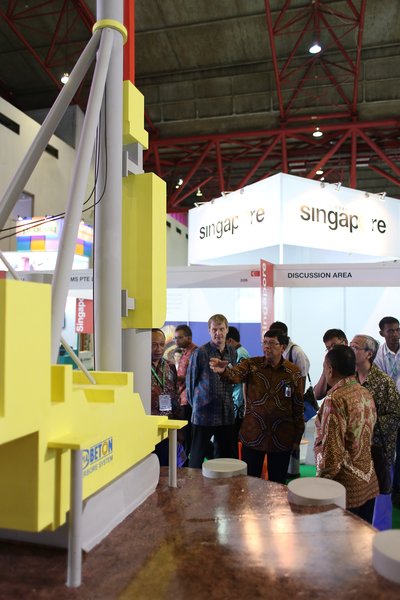 Director General of Highways Ministry of Public Works and Housing Republic of Indonesia visiting Concrete Show South East Asia 2015