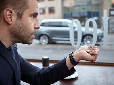 Volvo enabling voice control through wearable device Microsoft Band 2