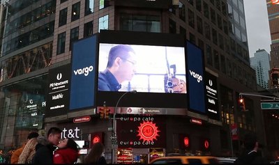 中国手机行业新军“瓦戈科技”强势登陆纽约时代广场