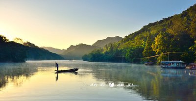 成都都江堰蓮花湖