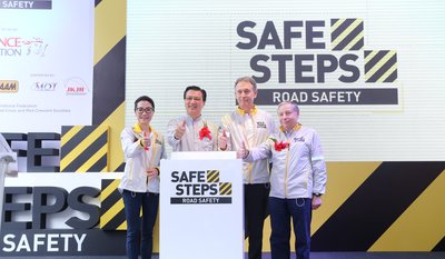 At the launch of the SAFE STEPS Road Safety campaign in Kuala Lumpur today are actress and producer and SAFE STEPS Road Safety Ambassador Michelle Yeoh, Malaysia’s Minister of Transport, Dato’ Sri Liow Tiong Lai, Chairman of Prudence Foundation,  Donald Kanak,  and President of the Federation Internationale de l’Automobile and the UN’s Special Envoy for Road Safety, Jean Todt.