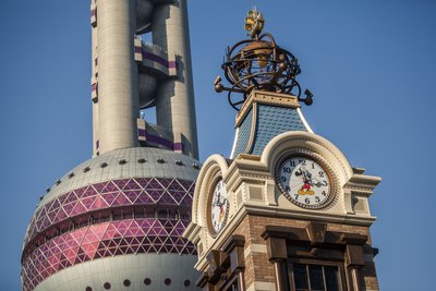 位于陆家嘴中心腹地的迪士尼钟楼将成为上海新地标