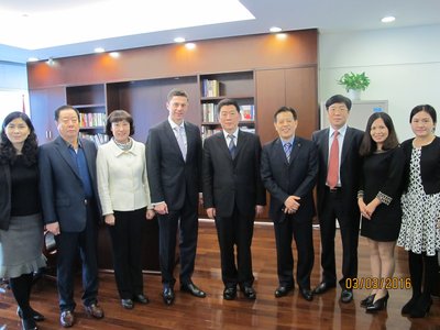 TUV莱茵与深圳市总工会领导及市第三职业技术学校