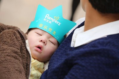 参加中国宝宝金质睡眠必修课的睡宝宝