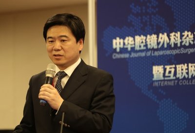 301刘荣教授首次提出“互联网世界医生培训平台”eWDT战略