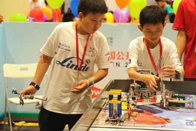创新点亮未来  林德倾力支持青少年机器人挑战赛
