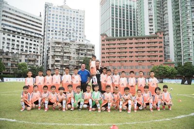 阿迪达斯广州校园足球活动