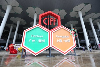 The 38th China International Furniture Fair (CIFF) Shanghai officially opened on September 7 at the National Exhibition and Convention Center (NECC) in Hongqiao, Shanghai, featuring a total of 2000 exhibitors from all fields in the furniture.