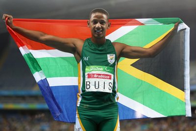 身着361度比赛服的南非残奥代表团运动员