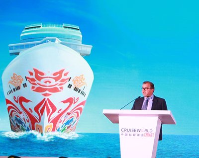 Norwegian Cruise Line Holdings President and CEO Frank J. Del Rio addressing audiences at CruiseWorld China in Beijing