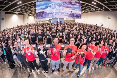 Canon PhotoMarathon 2016 Hong Kong contestants gather at the venue full of spirit.