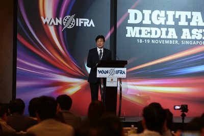 壹傳媒（Next Digital，蘋果日報(Apple Daily)母公司） 行政總裁張嘉聲(Cassian Cheung)在2014年新加坡Digital Media Asia大會上發表演講