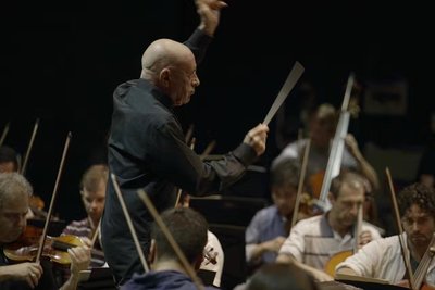 苏交乐手参与世界首席乐团音乐会