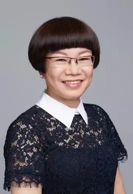 吴咏怡女士 Ms. Catherine Ng