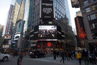 第十六届西博会盛况亮相纽约时代广场