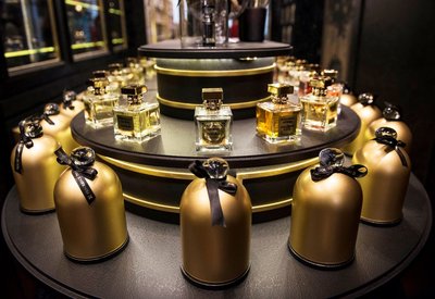 Fragrance Du Bois’ exquisite range and its signature cloches.