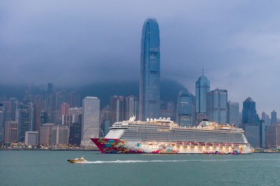 Dream Cruises' inaugural ship, Genting Dream, begins her maiden voyage from Hong Kong homeport on 12th November, 2016.